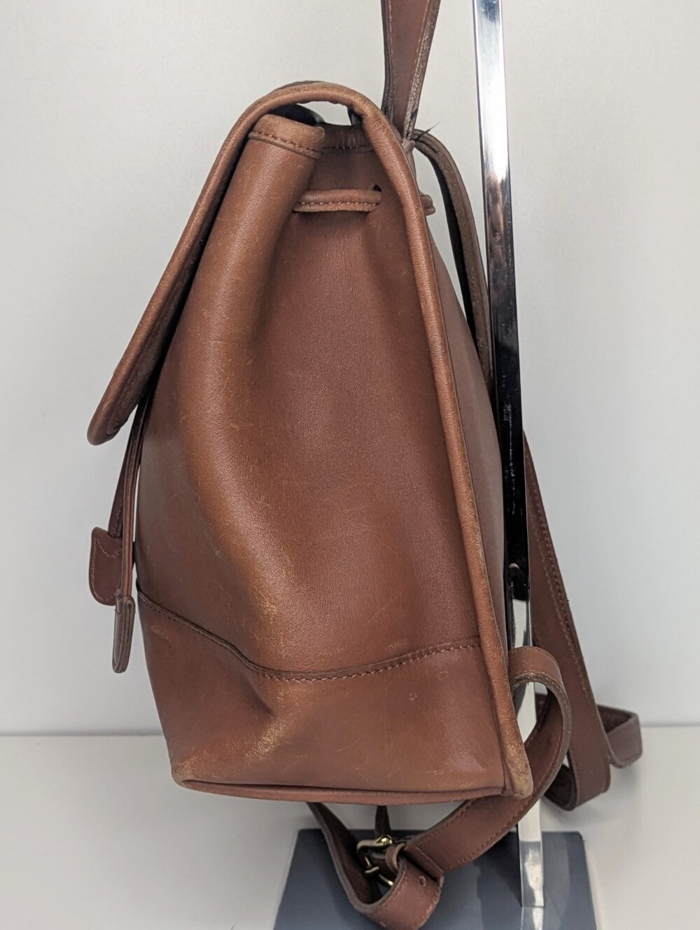 Vintage Coach Leather Backpack Tan Brown - Picture 4 of 14
